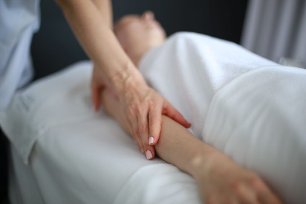 Relaxation massage lebanon — Kimantra Spa